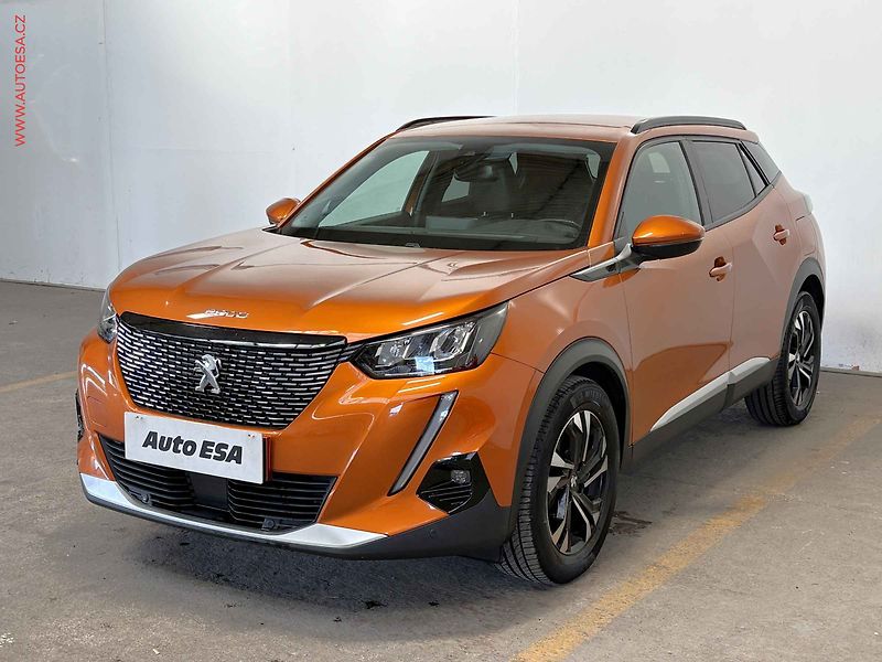 Peugeot 2008 (2021) 1.2 PT, 1.maj,ČR, servis - fotka 3 z 15