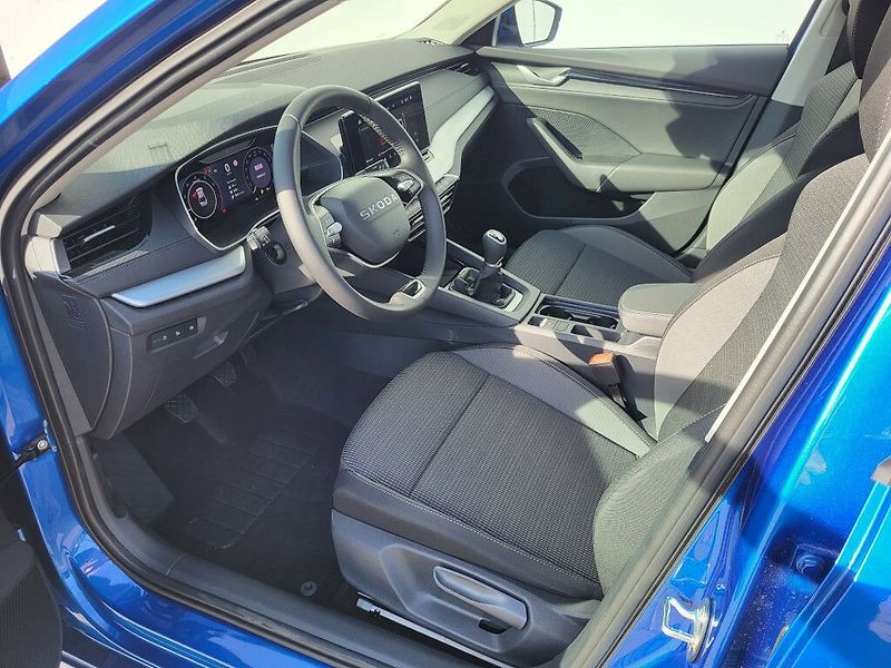 Škoda Octavia Selection 1,5TSI 85kW - fotka 8 z 29