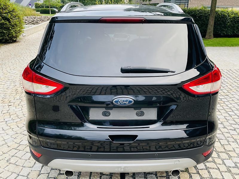 Ford Kuga 2.0TDCi 4x4 MAN TAŽNÉ VÝHŘEV - fotka 14 z 44
