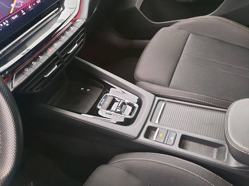 Škoda Octavia (2022) Combi Sportline 2.0 TSI 4x4 (1 - fotka 13 z 31