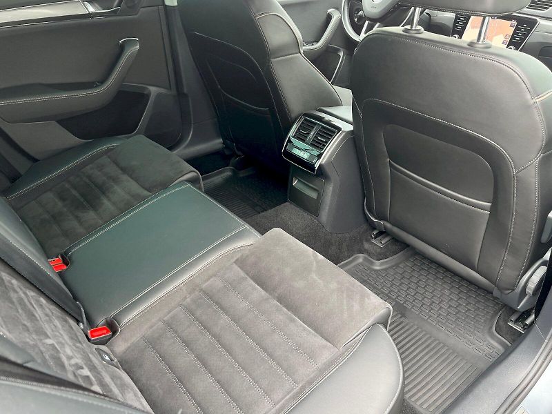 Škoda Superb (2019) 2.0 TDI 140kW Scout Combi 4x4 - fotka 18 z 29