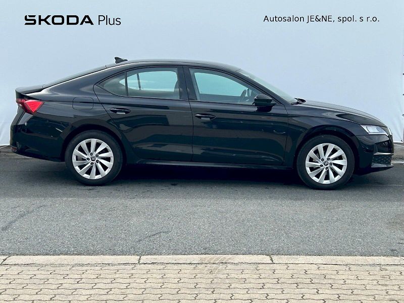 Škoda Octavia (2025) Selection 2.0 TDI 85 kW - fotka 8 z 29
