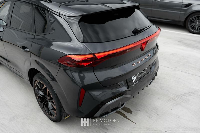 Cupra Terramar (2026) VZ 2.0 TSI 265 4DRIVE - fotka 10 z 54