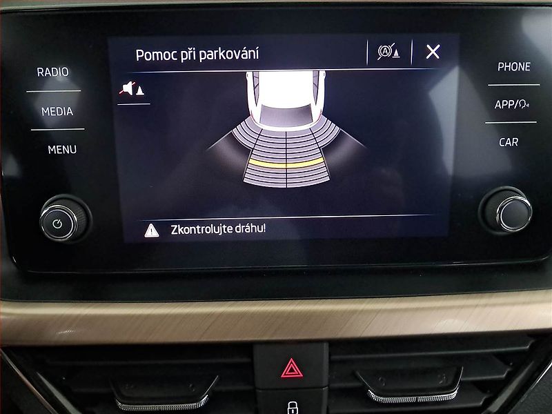 Škoda Scala (2021) Style 1.5 TSI, ČR,1.maj - fotka 13 z 18