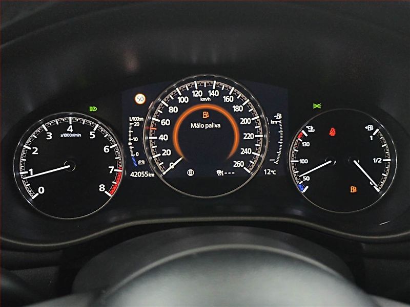 Mazda 3 (2021) 2.0 Skyactiv-G - fotka 10 z 16