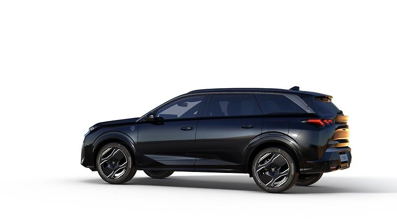 Peugeot 5008 (2027) GT ELECTRIC 325k 73 kWh AWD - fotka 4 z 11