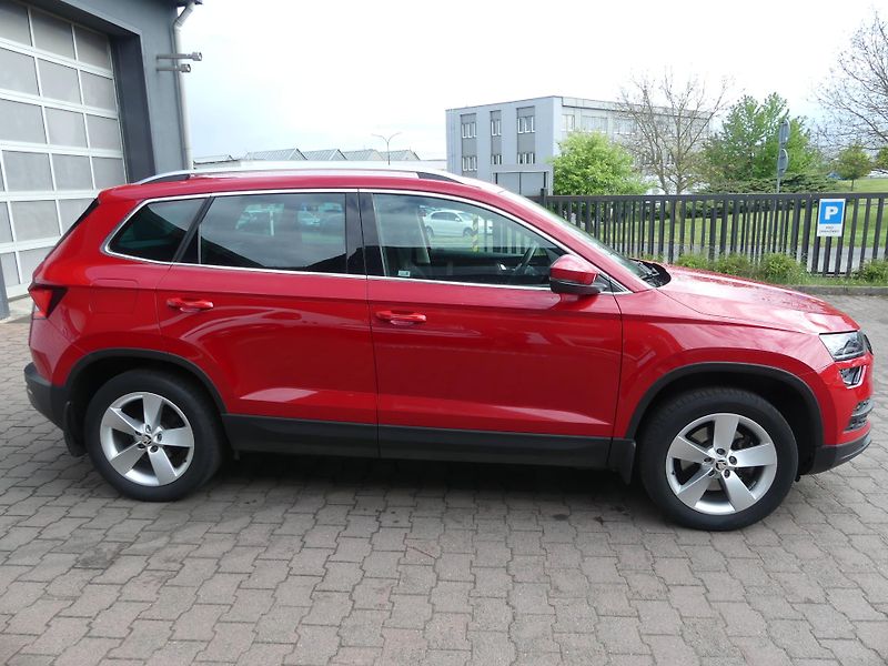 Škoda Karoq (2018) 1,0 TSi DSG - fotka 4 z 24