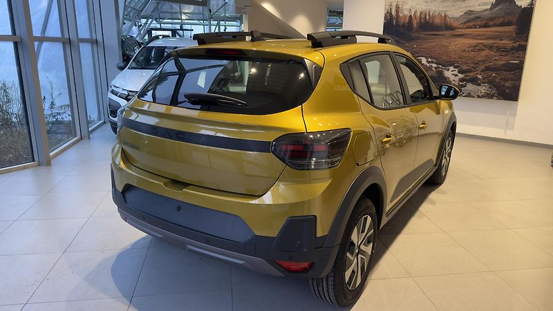 Dacia Sandero (2026) Stepway Expression TCe 110 - fotka 5 z 22
