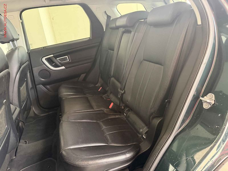 Land Rover Discovery Sport (2015) 2.0 TD4 4x4 HSE, AT, bixen - fotka 10 z 19