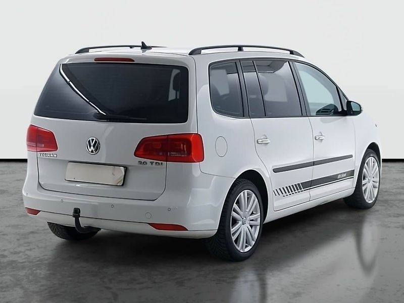 Volkswagen Touran (2014) Comfortline 2.0 TDI, 7 míst - fotka 5 z 19