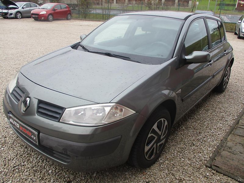 Renault Mégane 1.6i KLIMA - fotka 6 z 24
