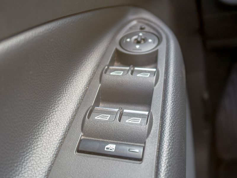 Ford Kuga (2019) 1.5T 110KW – PLNÝ SERVIS! - fotka 31 z 54
