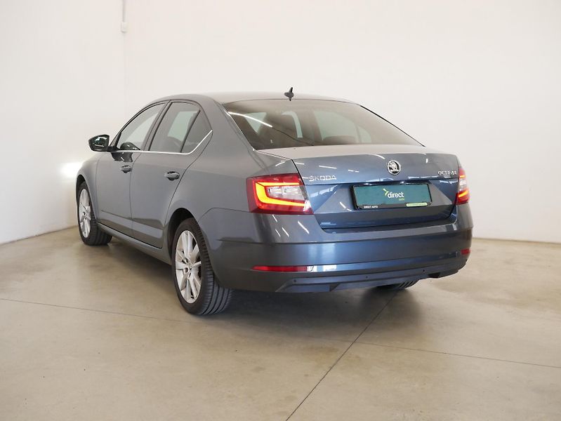 Škoda Octavia - fotka 7 z 27