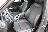 Mercedes-Benz GLB 2,0 220D  ČR,4MATIC,A/T,AMG - náhled 29