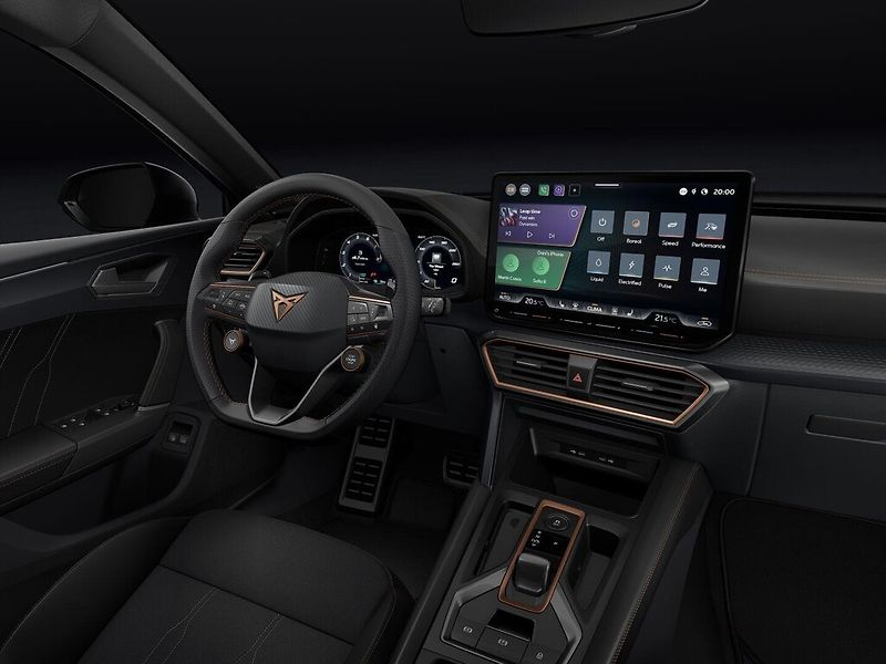 Cupra Leon 1.5TSI e-HYBRID 150kW DSG - fotka 5 z 6