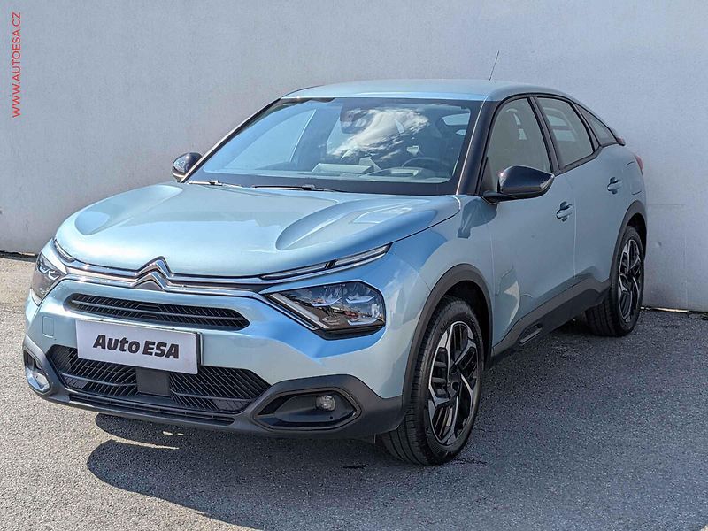 Citroën C4 (2021) 1.2 PT, 1.maj,ČR, LED - fotka 3 z 18