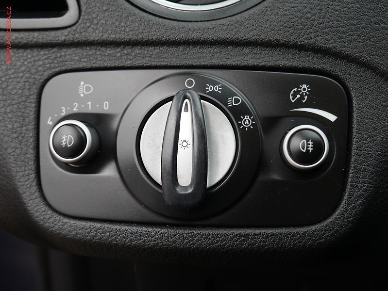 Ford S-MAX (2012) 2.0 TDCi, AC, temp - fotka 15 z 18