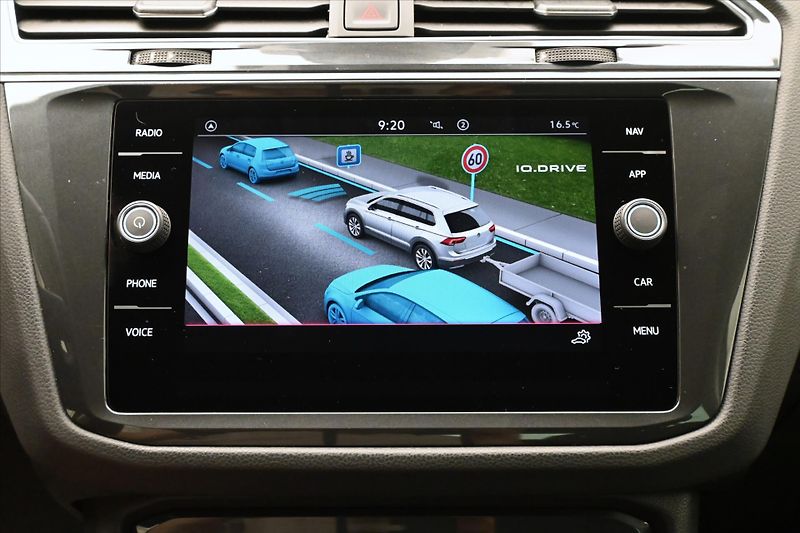 Volkswagen Tiguan 2,0 TDI 110 kW DSG Life Záruka - fotka 19 z 33