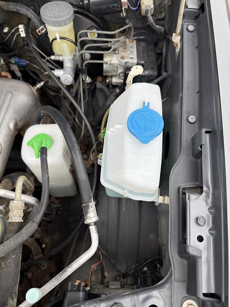 Suzuki Jimny 1,3i 4x4 Tažné Klimatizace - fotka 19 z 21
