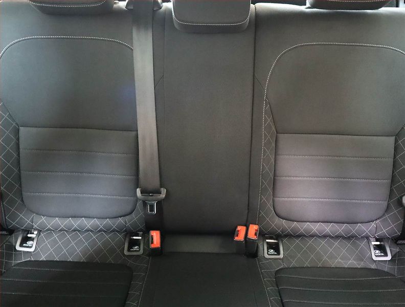 Škoda Fabia (2015) 1.2 TSI, Tempomat - fotka 10 z 18