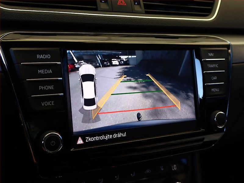 Škoda Superb (2016) Style Plus 2.0 TDI, Automat - fotka 17 z 25
