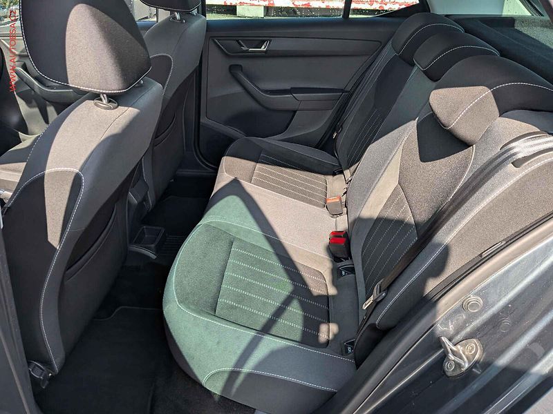Škoda Fabia (2020) 1.0TSi, ČR, LED, AC - fotka 10 z 16