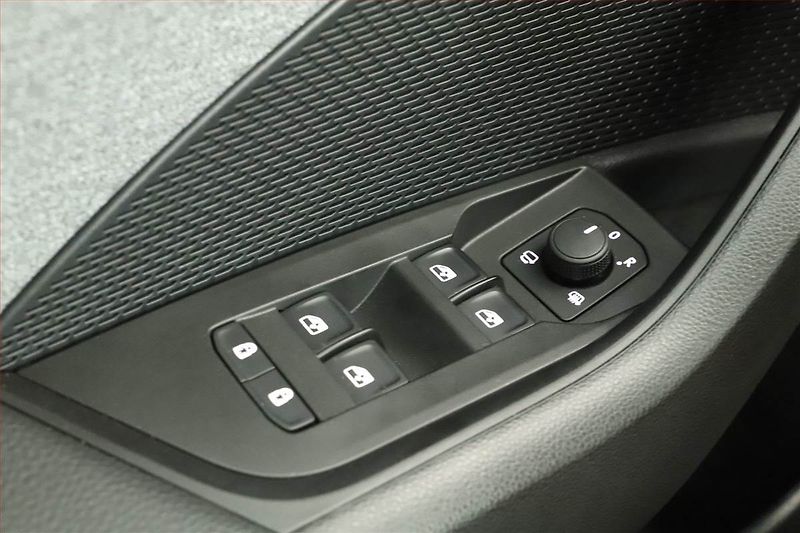Škoda Octavia (2024) Top Selection 2.0 TDI - fotka 16 z 17
