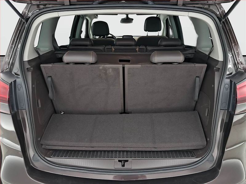 Opel Zafira (2015) 2.0 CDTI, Automat, 7 míst - fotka 14 z 18
