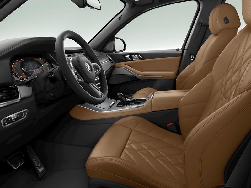 BMW X5 xDrive40i - fotka 4 z 6