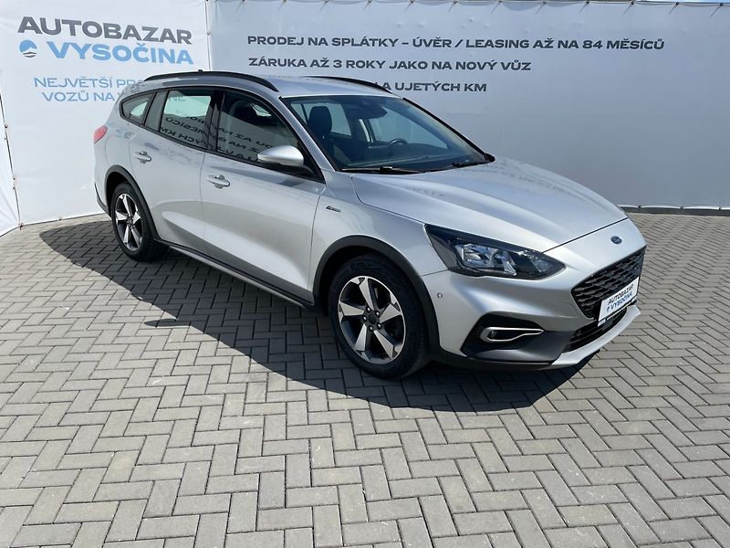 Ford Focus (2022) Active Com. 1.5TDCi! Tažné! - fotka 3 z 39