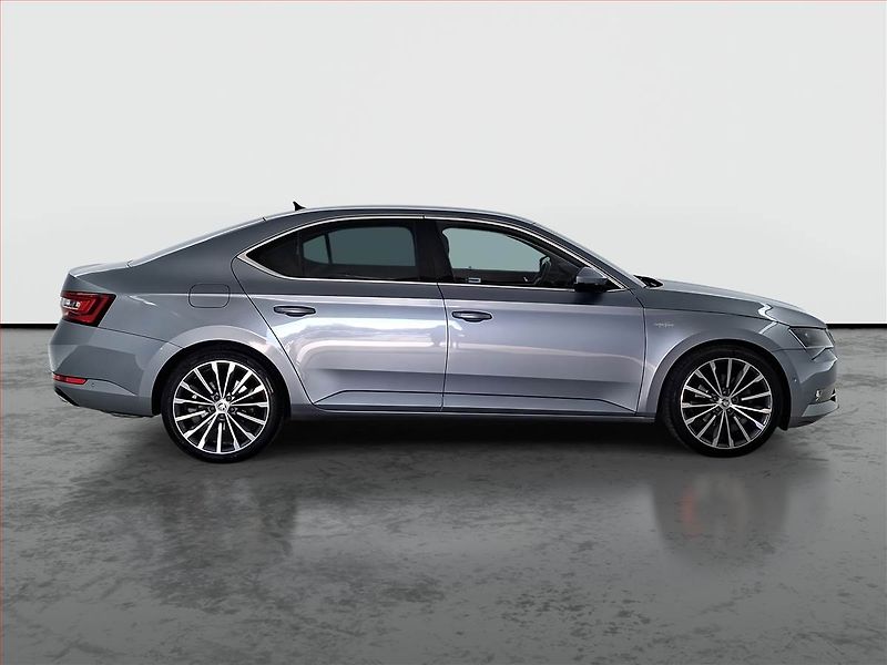 Škoda Superb (2017) 2.0 TSI, Automat, Kůže, Navi - fotka 6 z 26