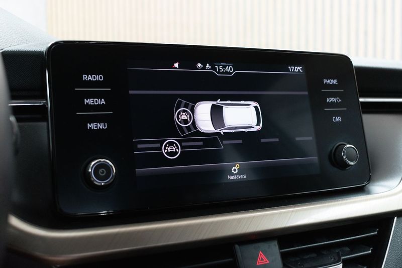 Škoda Kamiq 1.6 TDI STYLE*KESSY*ČR 1.MAJ - fotka 28 z 40