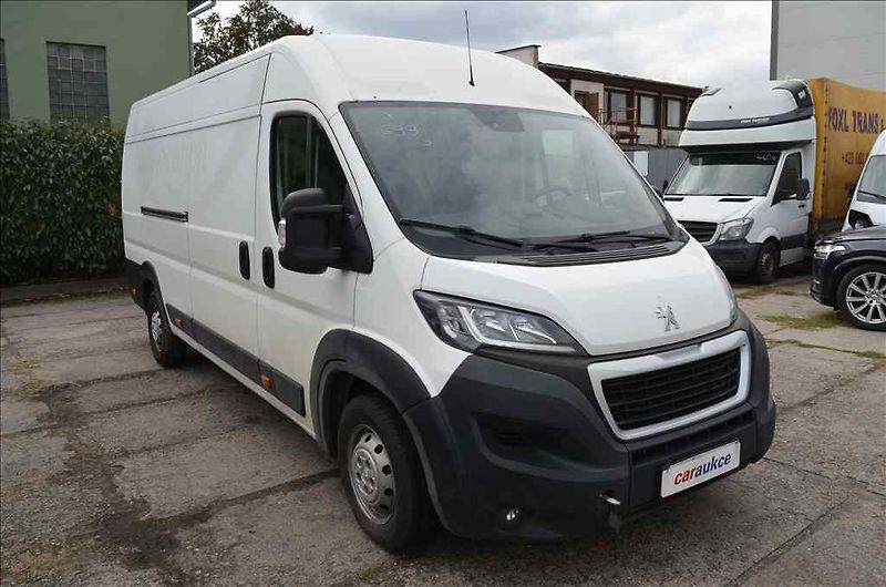Peugeot Boxer (2020) 2,2 HDI - fotka 3 z 18
