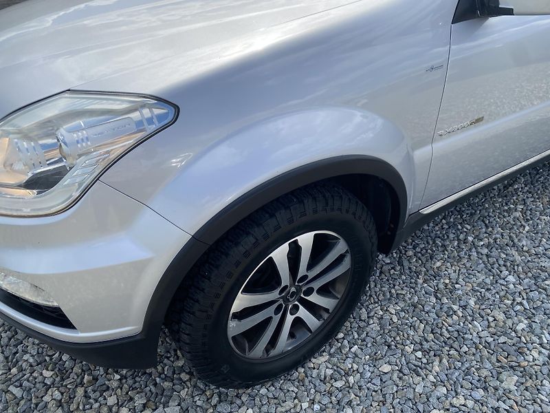 SsangYong Rexton 2.0CD-i 4x4 7M MAN 155PS 170KM - fotka 17 z 151