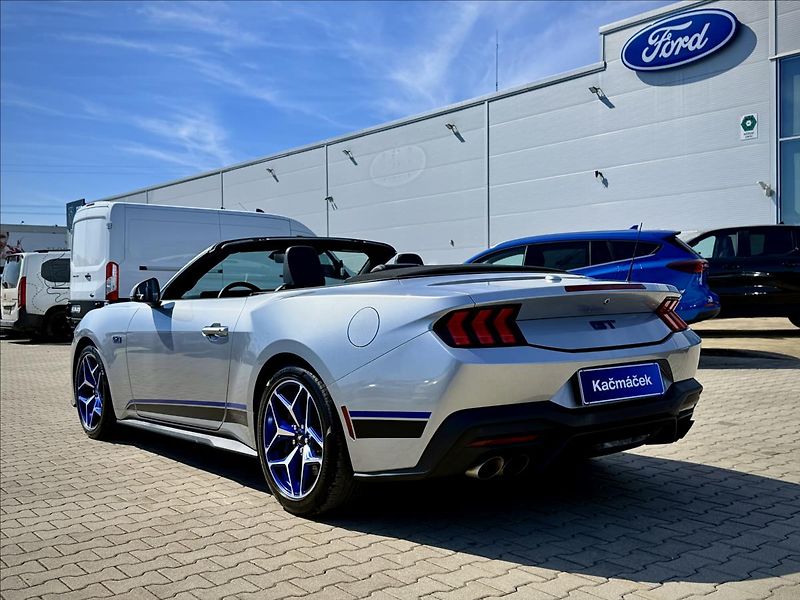 Ford Mustang 5,0 V8 328kW GT California AUT - fotka 3 z 51