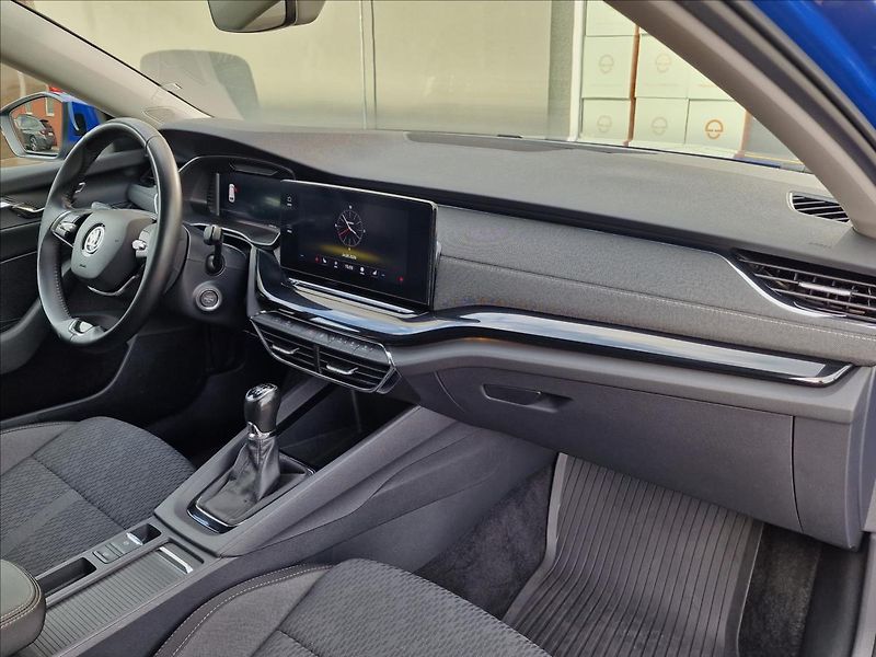 Škoda Octavia 2.0 TDI Style Combi,ČR,1.Maj. - fotka 13 z 49