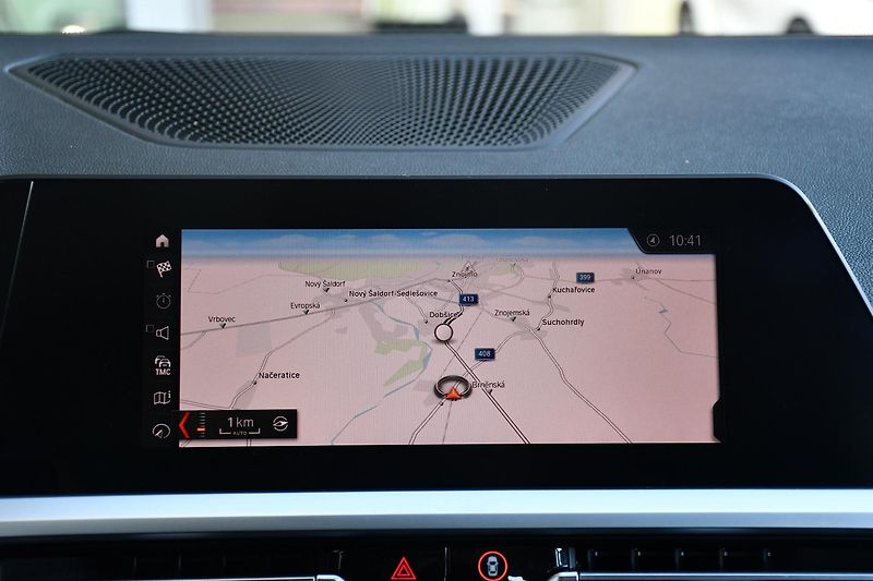 BMW Řada 3 320D xDrive 2xALU 1M ČR - fotka 28 z 38