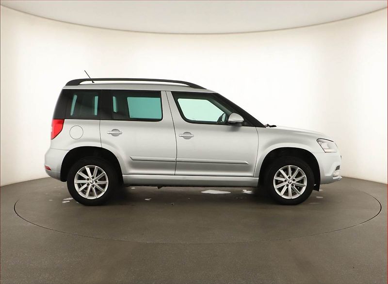 Škoda Yeti (2016) Ambition 2.0 TDI, 4X4 - fotka 6 z 14