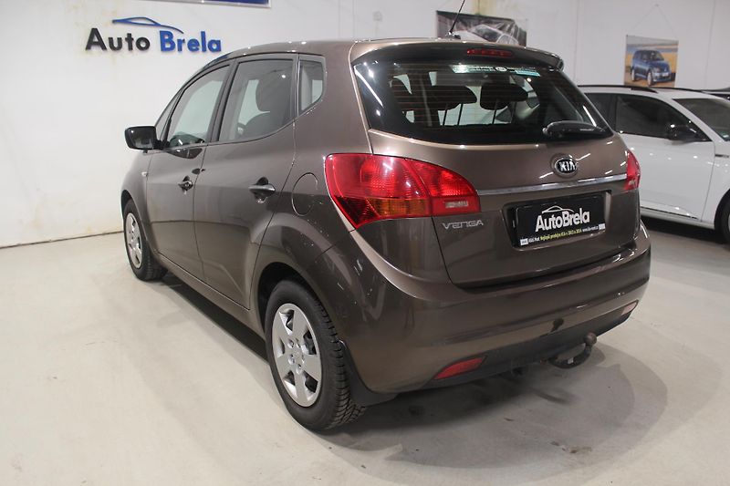 Kia Venga (2016) 1.4 66kW Klima ČR - fotka 9 z 30