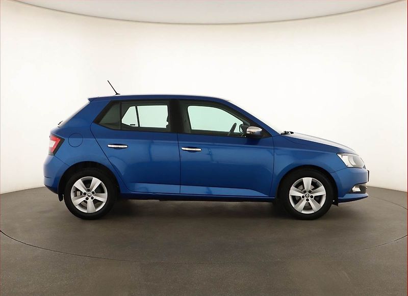 Škoda Fabia (2016) 1.2 TSI - fotka 6 z 15