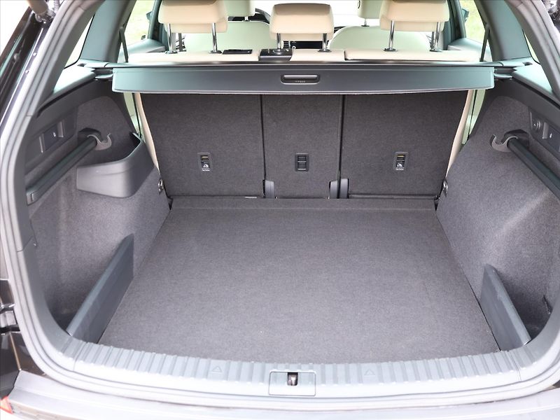 Škoda Kodiaq 2,0 TSI 4x4 DSG Style Plus DPH - fotka 9 z 29
