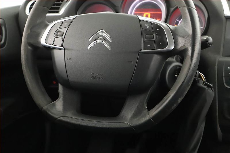 Citroën C4 (2012) 1.4 16V, ČR,1.maj, dobrý stav - fotka 8 z 12