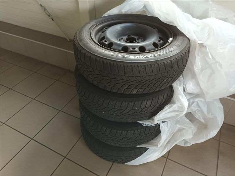 Škoda Fabia 1,2 TSI,81KW,SERVIS,KOLA,VÝHŘE - fotka 46 z 47