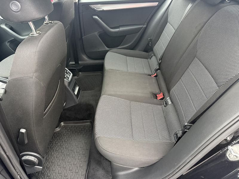 Škoda Octavia 1.0 TSI 85KW  - fotka 11 z 32