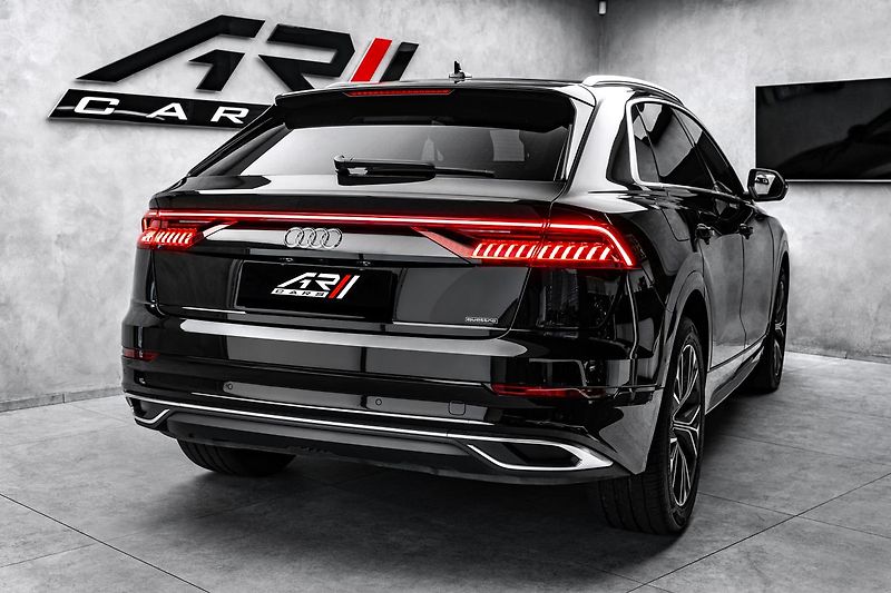 Audi Q8 - fotka 6 z 23