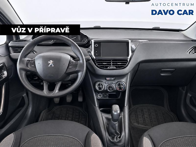 Peugeot 208 1.2 PureTech 60 kW CZ 1 MAJ - fotka 3 z 12