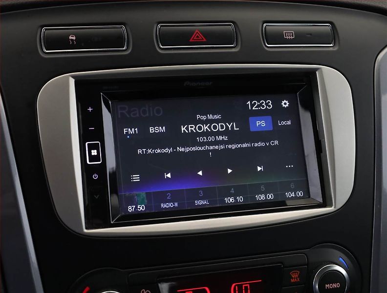 Ford Mondeo (2013) 2.0 TDCi, Xenony, Tempomat - fotka 14 z 17