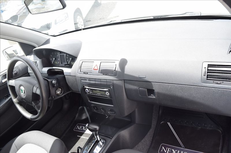 Škoda Fabia 1,4 i 55KW NOVÁ STK AUTOMAT - fotka 22 z 44