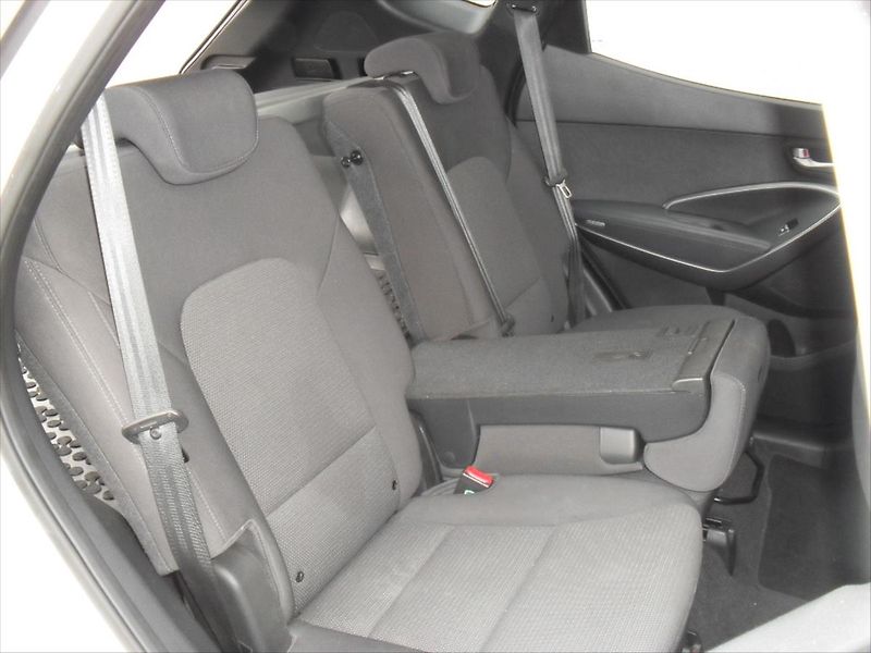 Hyundai Santa Fe 2,2 CRDi Premium 4WD Manuál!! - fotka 19 z 34