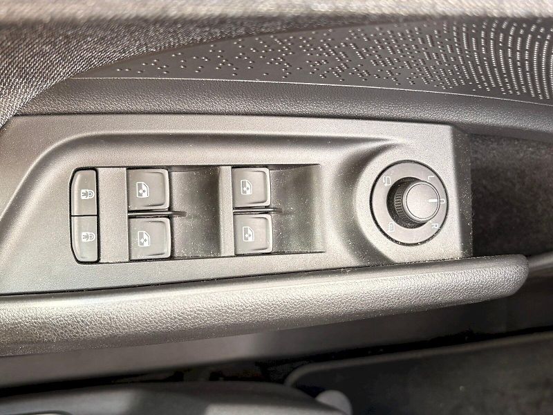 Škoda Elroq (2025) 82 KWH 210 KW - fotka 26 z 31